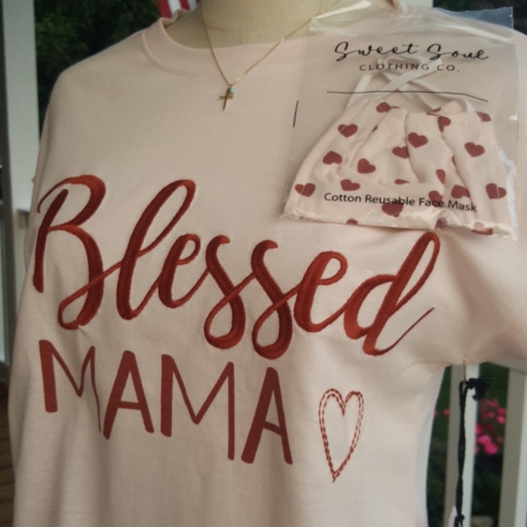 SWEET SOUL CLOTHING CO. ♡ NWT Sweet "Blessed MAMA 🤍" Short Sleeve T-Shirt S - Picture 12 of 17